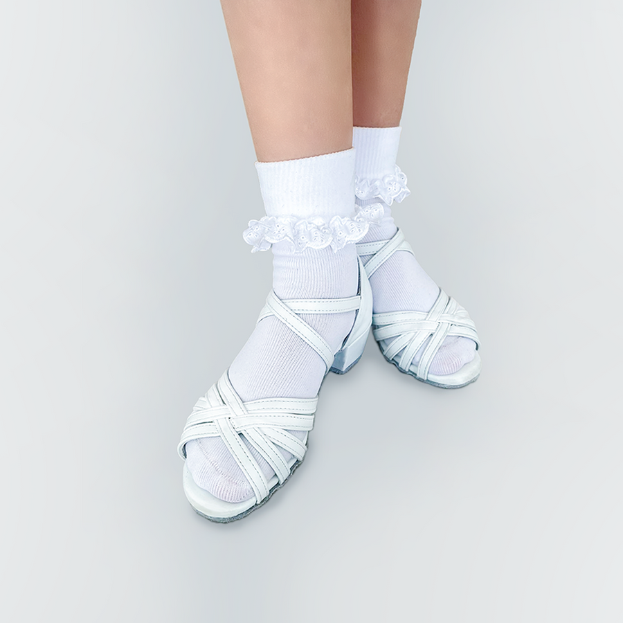 WHITE BALLROOM & LATIN DANCE SOCK WITH LACE TRIM